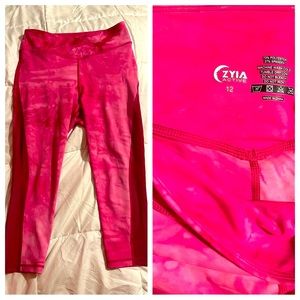 Zyia size 12 LNT 7/8 length. EUC. Worn once. Beautiful pink color 🌺